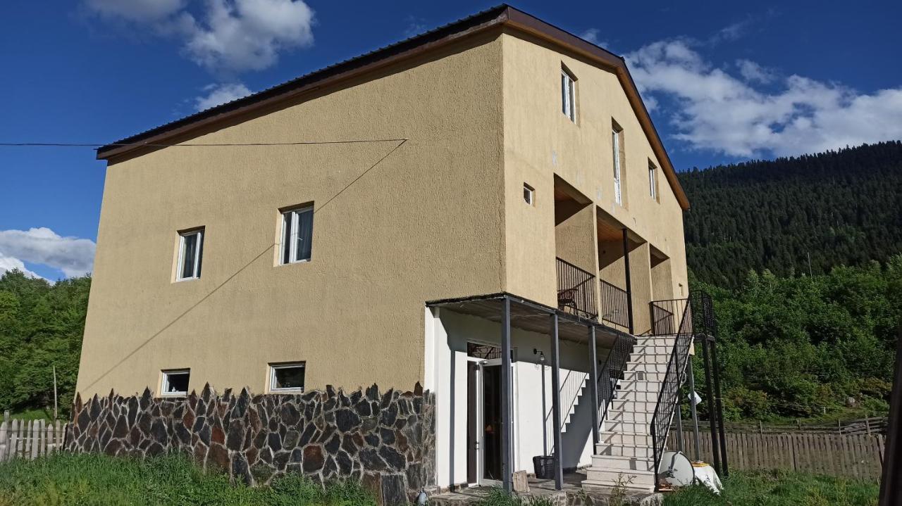 Гостевой дом Stop House Местия Экстерьер фото