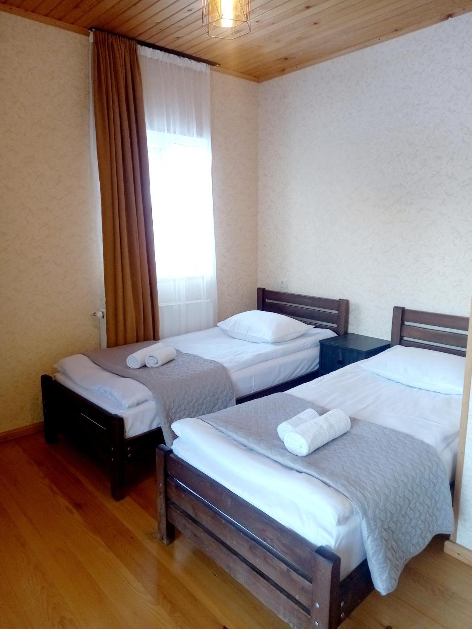 Гостевой дом Stop House Местия Экстерьер фото